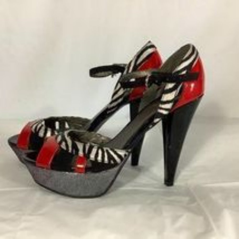 Guess 1.5" Platform 5" Stiletto Heels Open Toe Re… - image 4